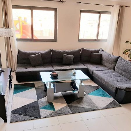 Apartment With Pool In Миндело Екстериор снимка